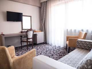 Отель Best Western Silva Hotel Сибиу Суперлюкс с кроватью размера "queen-size"-3